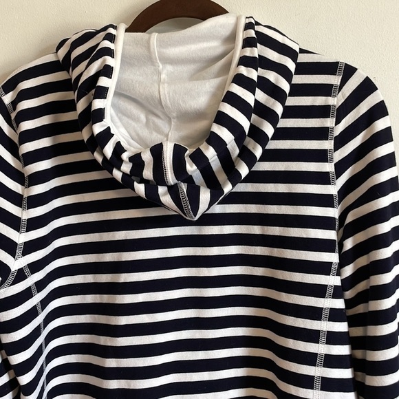 Talbots Striped Hooded Sweatshirt Large Petite Long Sleeve Blue Pink Pockets - Picture 7 of 13
